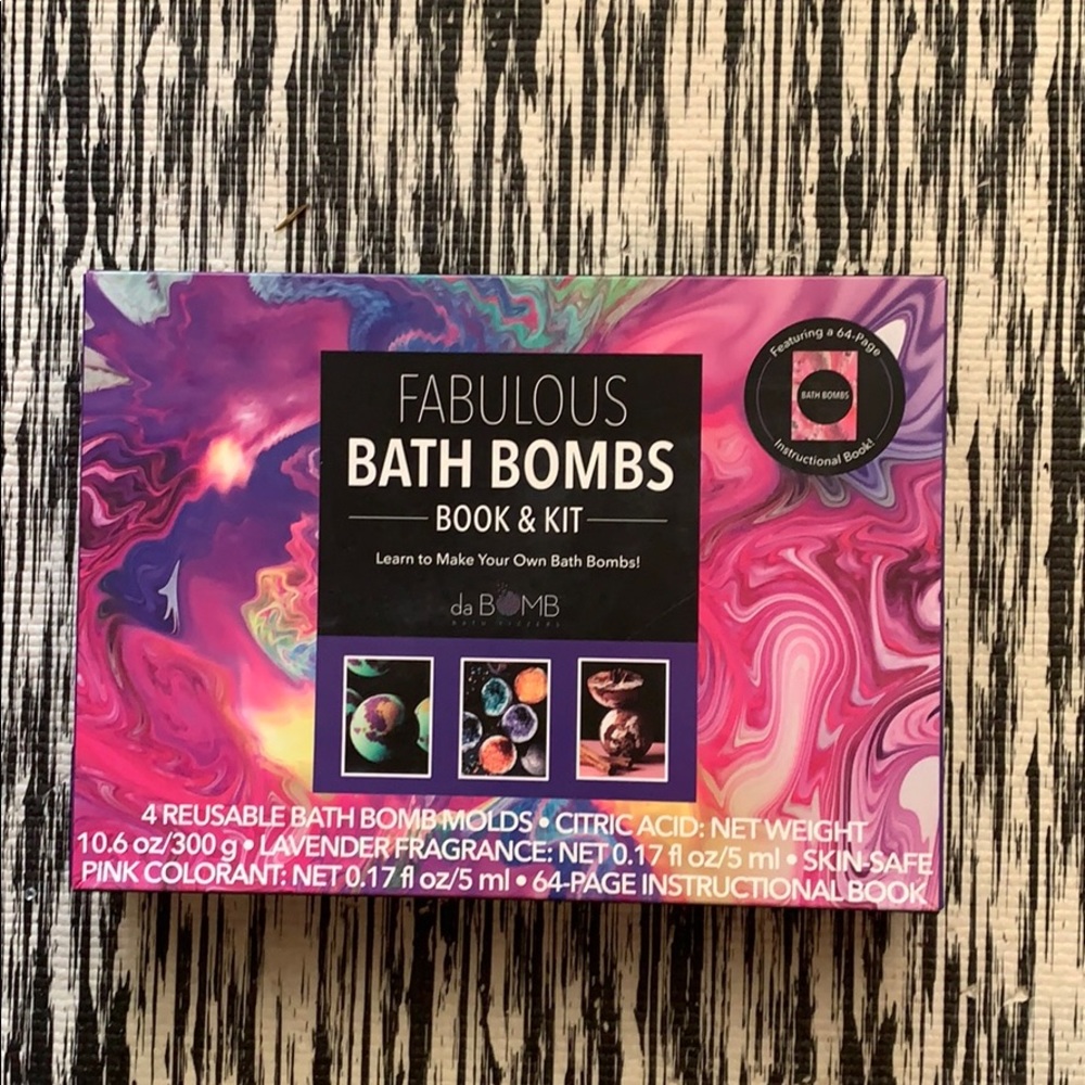 Bath bomb making kit